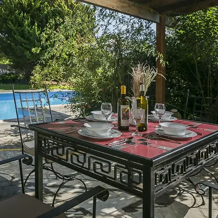 Sleeps 4 Pool Air Con Wifi Villa *